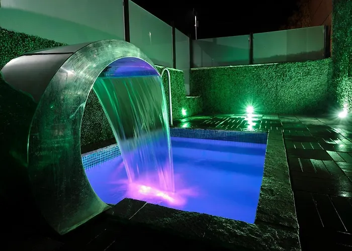 Bansko hotels near Radonova House